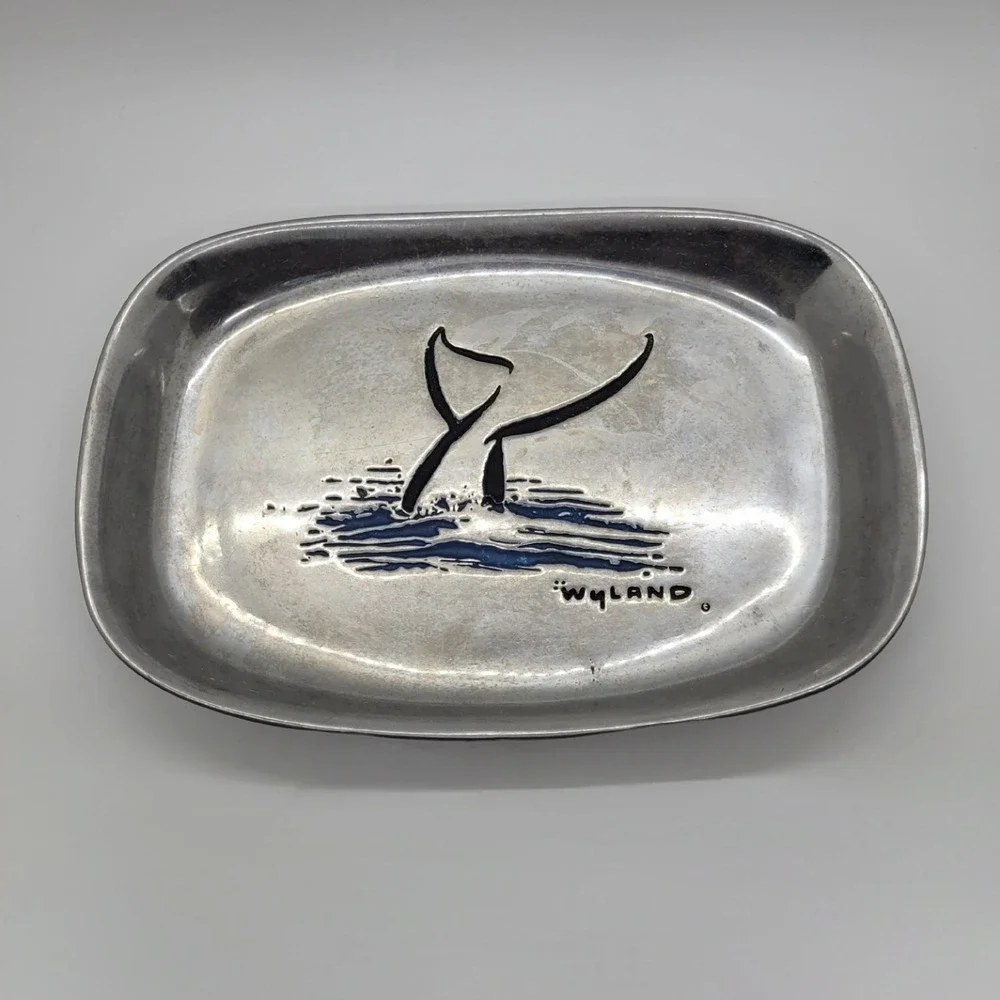 Wilton Armetale Wyland Whale Tail‎ Bread Tray Pewter Metal Serving Dish 829514
